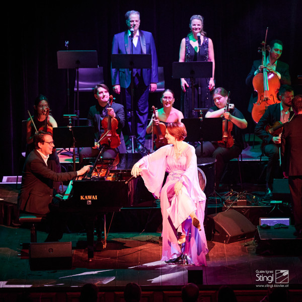 MAYA HAKVOORT IN CONCERT 