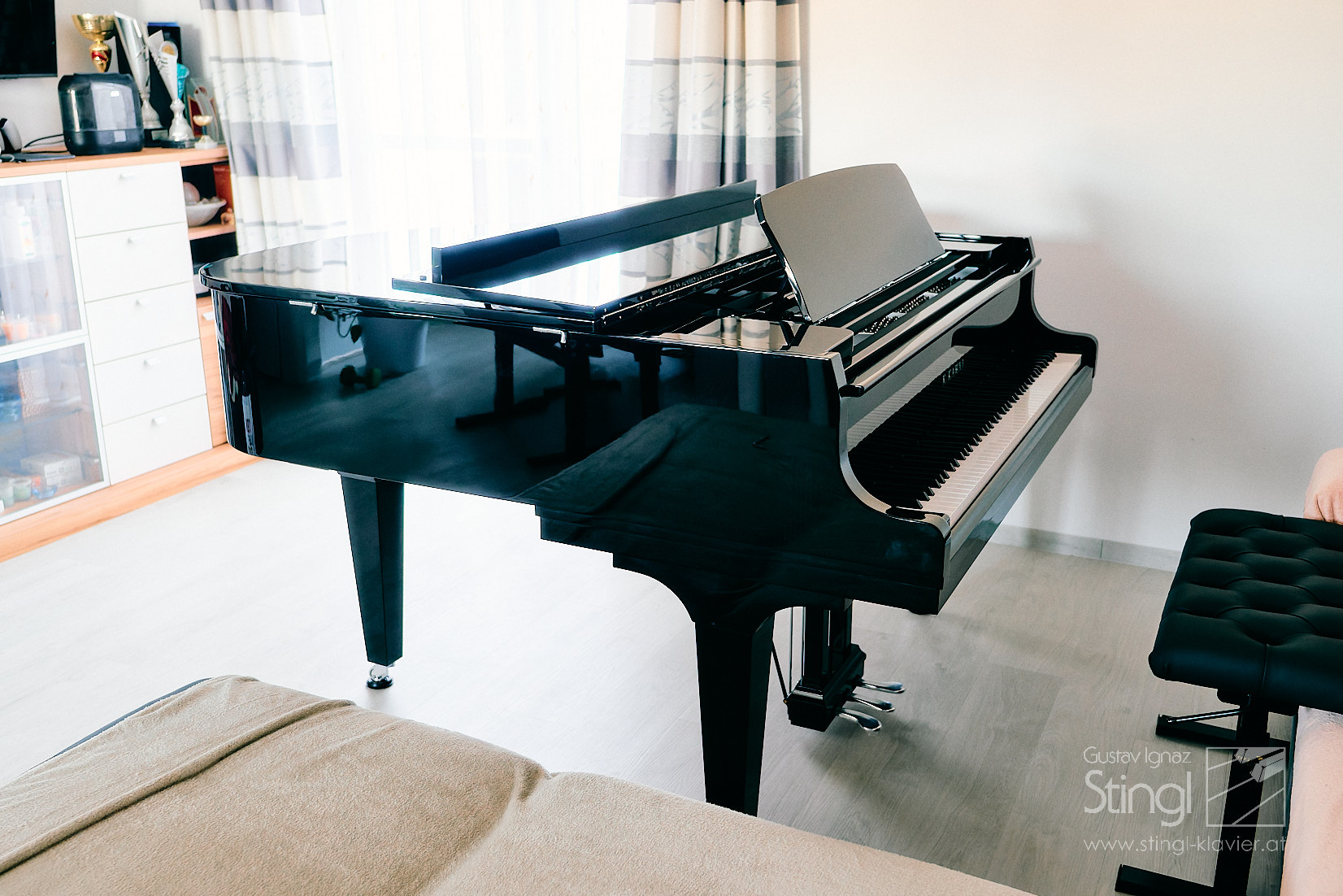 KAWAI GL10 SILVER nach Niederöstereich