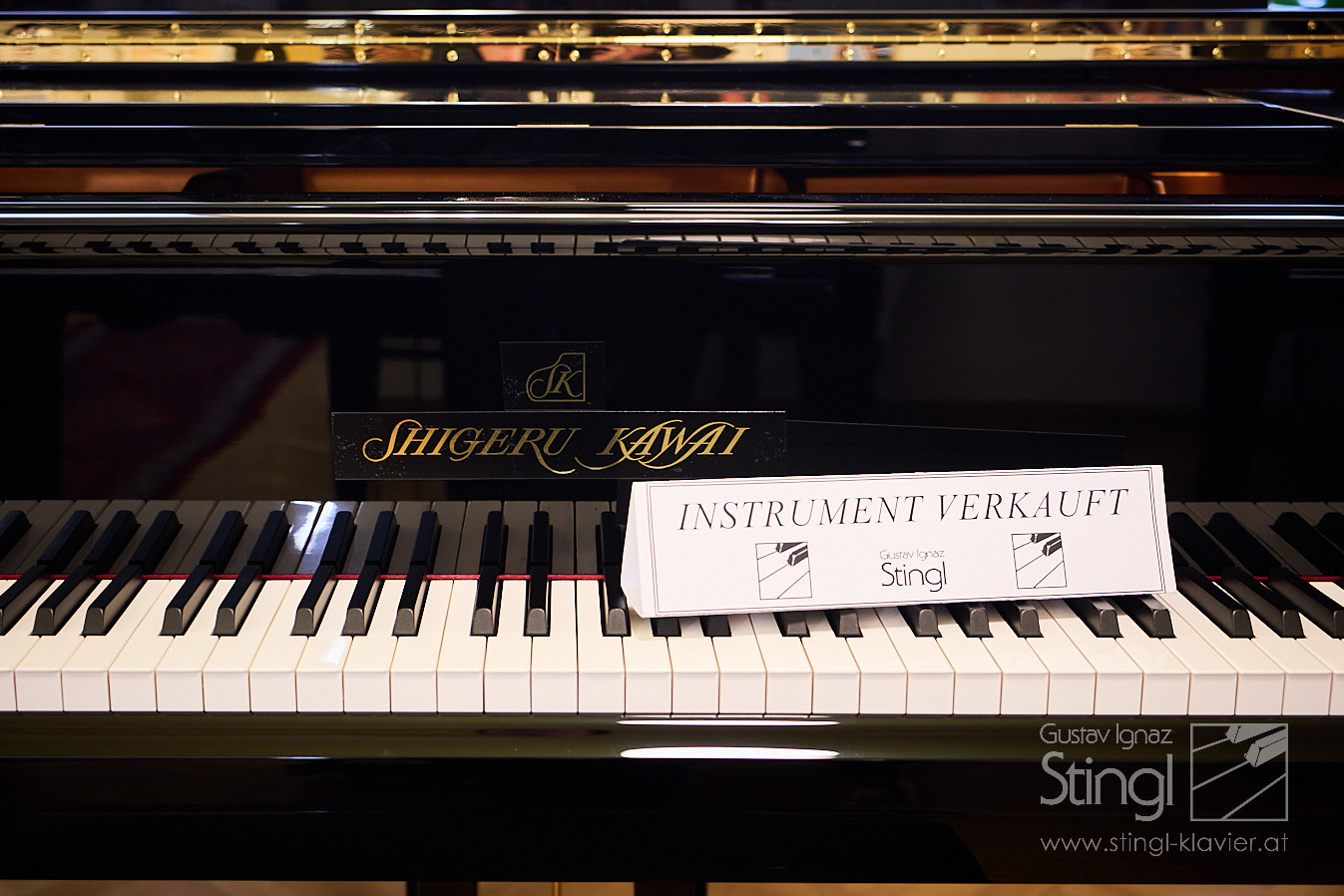 Auswahl und Verkauf: Shigeru KAWAI SK-2