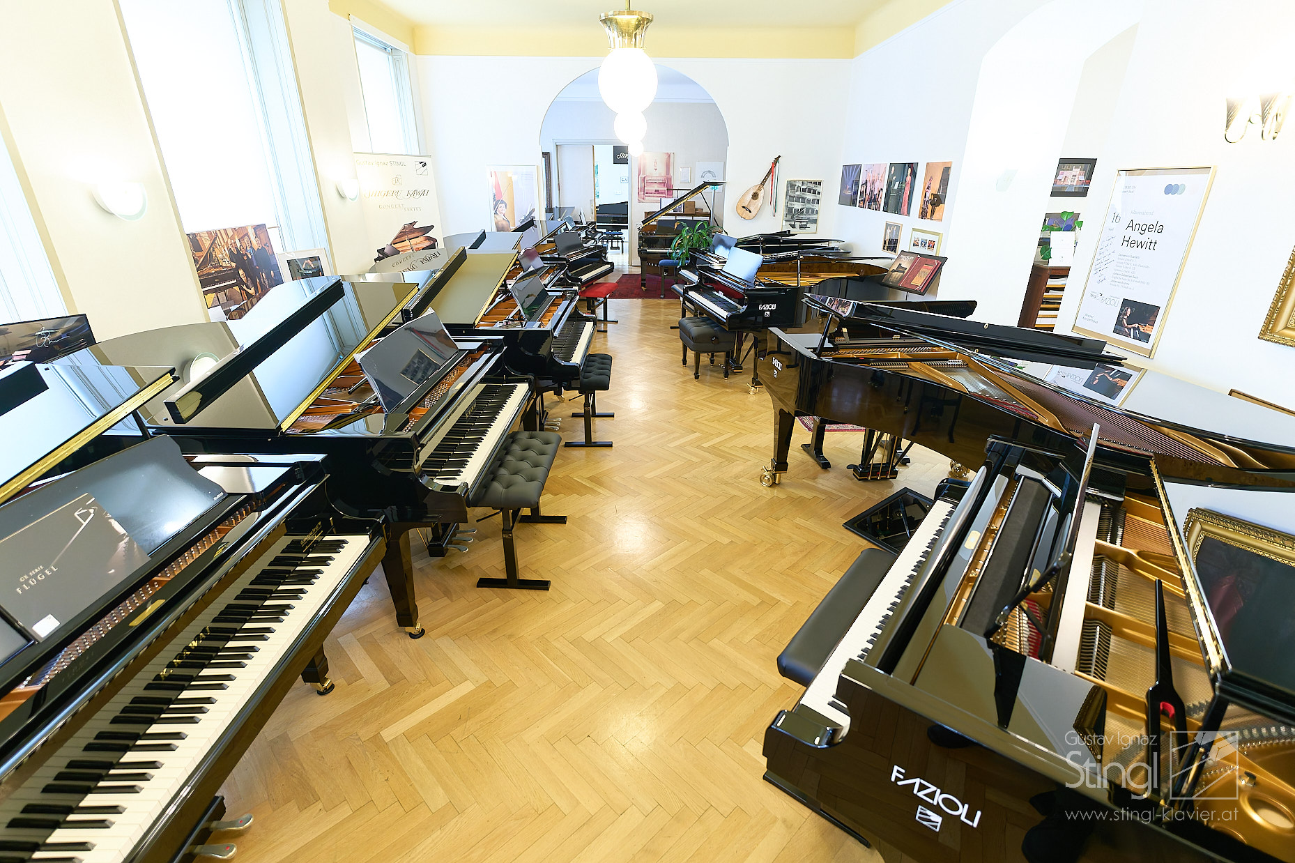 STINGL Klavier SALON